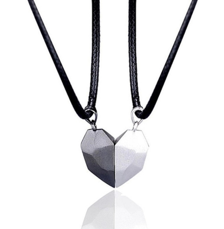 A Minimalist Lovers Matching Friendship Heart Pendant Couple Magnetic Jewelry